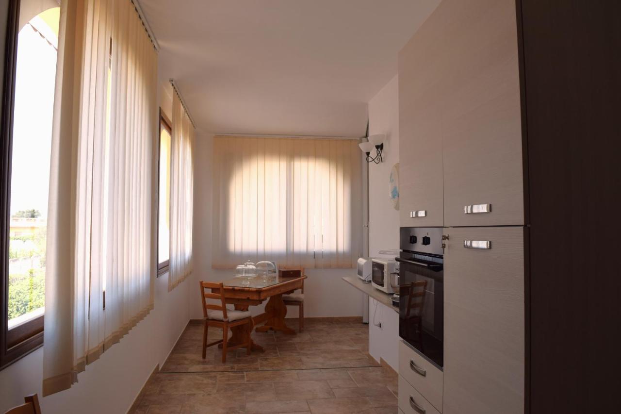 Le Mimose Bed and Breakfast Pulsano Buitenkant foto
