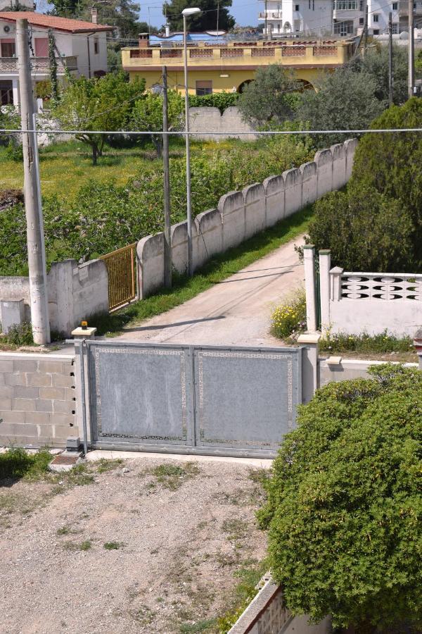 Le Mimose Bed and Breakfast Pulsano Buitenkant foto